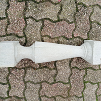 Antiche colonnine in pietra