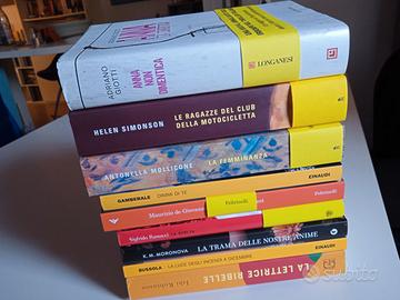 libri nuovi a metà prezzo, 10 euro l'uno