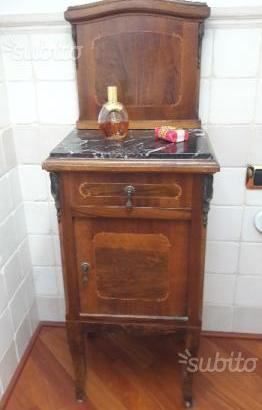 Comodini dell 800 originali