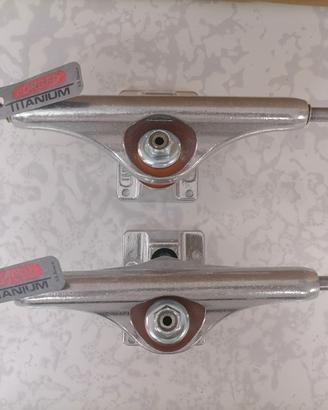 FAVOLOSI truck NUOVI INDEPENDENT FORGED TITANIUM