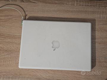 Macbook A1181 