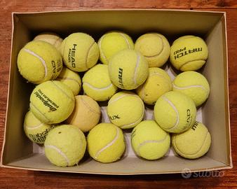 20 palline di marca da tennis usate ma buone