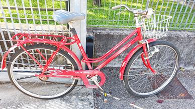 Bici donna classica con luci e campanello