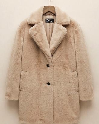 Cappotto in Ecopelliccia Beige/Panna