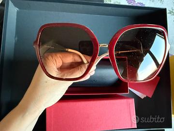 Occhiali da sole Valentino rosso amaranto rockstud