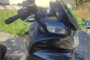 Burgman 650 maxi scooter comodo 2950 tratabile