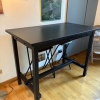 Tavolo da bar ikea + 4 sedie.