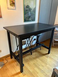 Tavolo da bar ikea + 4 sedie.
