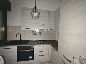Cucina Mondo Convenienza completa – pari al nuovo
