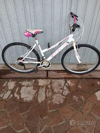 Bicicletta Atala Sunrise da ragazza ruote da 26"