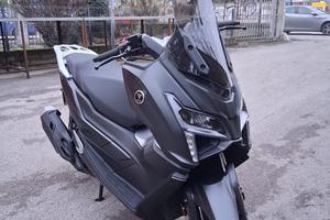 VOGE SFIDA SR1 125cc SCOOTER MOT.A LIQUIDO