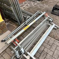 Trabattello in acciaio.