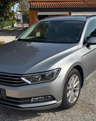 Volkswagen Passat Variant 2.0 TDI 150 CV DSG