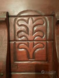 Tavolo - Sedia - Contenitore