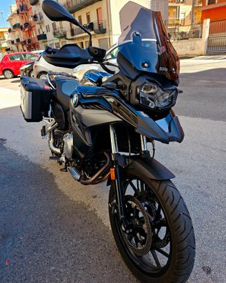 BMW F750 GS + casco Bell Mx + Giubotto Airbag v3