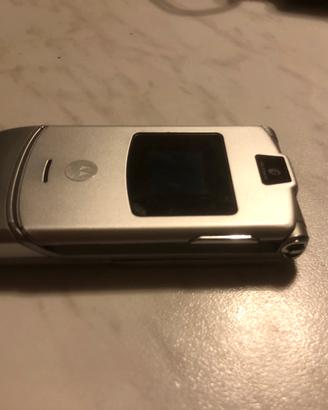 Motorola v3