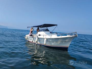 Gozzo di donna modello aequa cabin 850