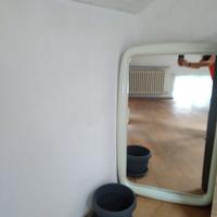 Tavolino, porta TV, specchio comò