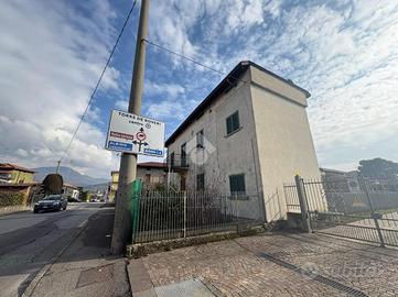 CASA INDIPENDENTE A TORRE DE' ROVERI