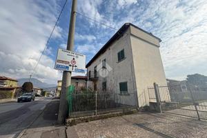 CASA INDIPENDENTE A TORRE DE' ROVERI
