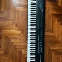 Piano digitale Roland JV-90