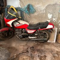 Suzuki 400gsx