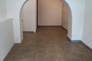 Locale commerciale a Marino