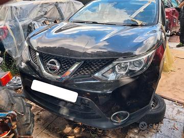 Nissan Qashqai 2019 1.2 benzina motore HRA2DDT per