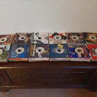 Lotto di 335 dischi in vinile 45 giri