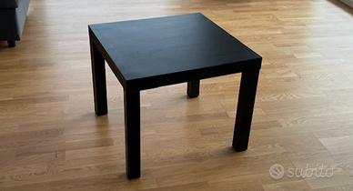 Scaffale Kallax 2x2 con tavolino 55x55