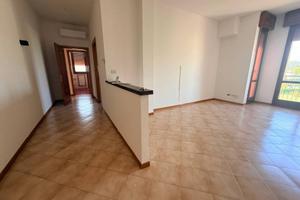 Appartamento di 120 m² con 5 locali e box auto a S