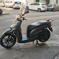  Honda SH 300  anno 2010 