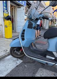 Vespa 300 Gts super