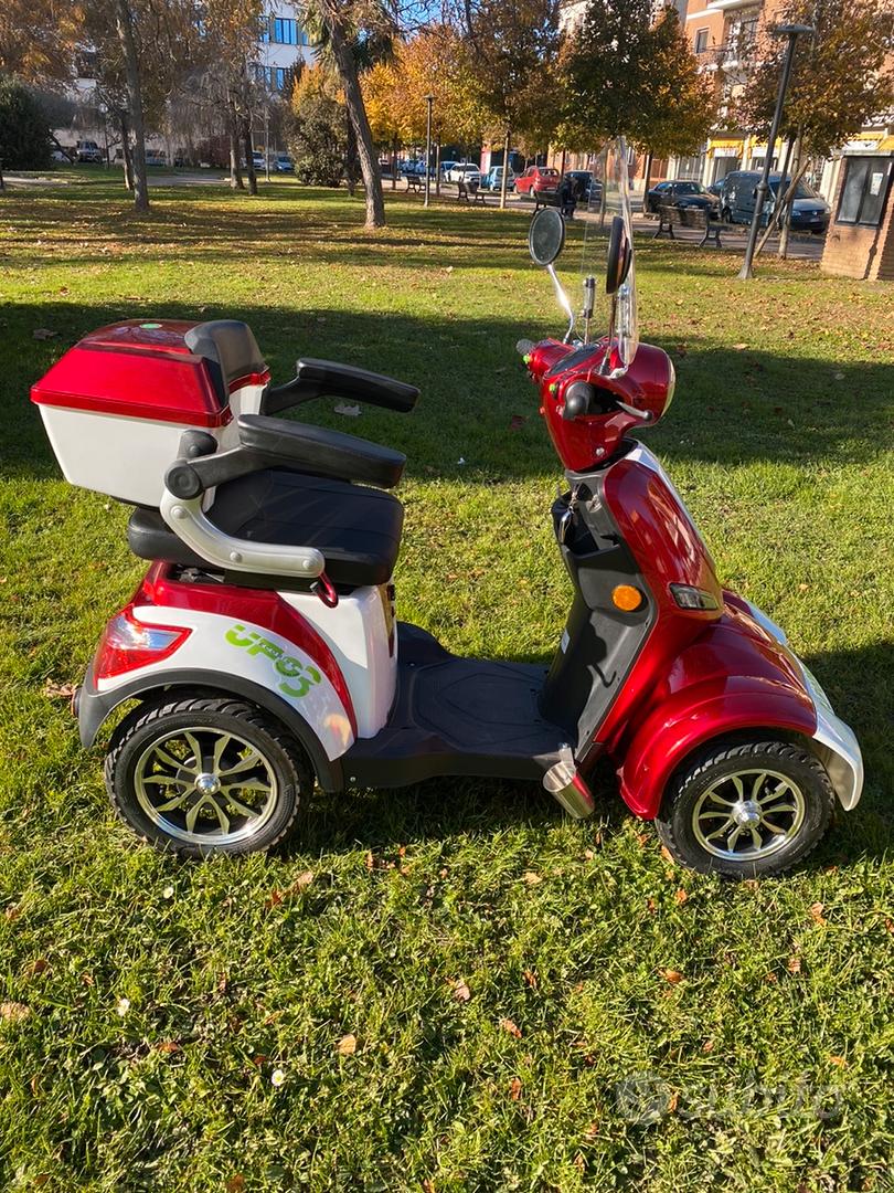 Vendo Quad elettrico per disabili senza patente Moto e Scooter In