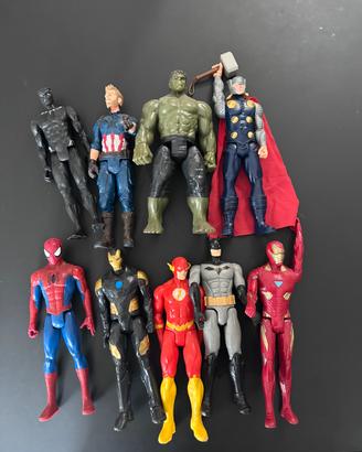 Action figures super eroi