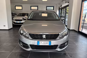 PEUGEOT 308 ANNO 2018 DS 1.6 ADATTA NEOPATENTATI K