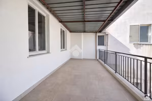3 LOCALI A REGGIO DI CALABRIA