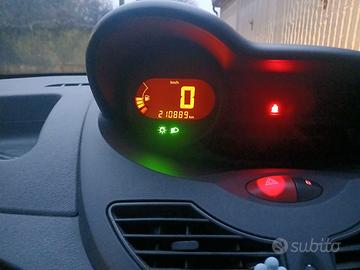 Renault twingodel 2008 benzina