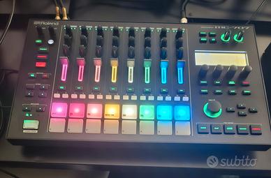 ROLAND MC 707 - PARI AL NUOVO - CON SCATOLA