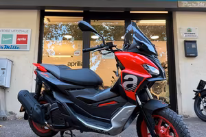 Aprilia SR GT 200 SPORT - PARI AL NUOVO -