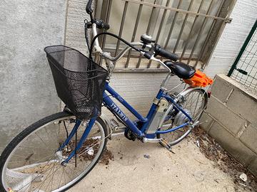 Bicicletta pedalata assistita Italwin