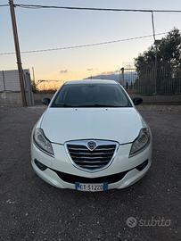 Lancia Delta 1.6 MJT DPF Gold
