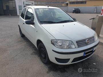 punto 188 gancio traino