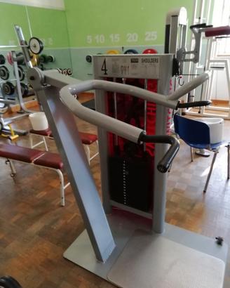 shoulder press