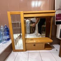 Mobile bagno con specchio, vetrinetta e luce