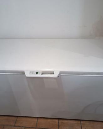 Congelatore Pozzetto LIEBHERR 419L top gamma