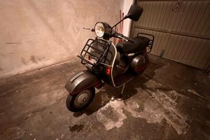 Vespa PX 200 E Arcobaleno 1984 Conservata 18K km
