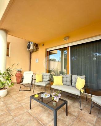VILLA A SCHIERA A SABAUDIA
