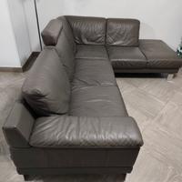 divano in vera pelle