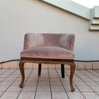 Poltroncine color rosa antico con poggiapiedi